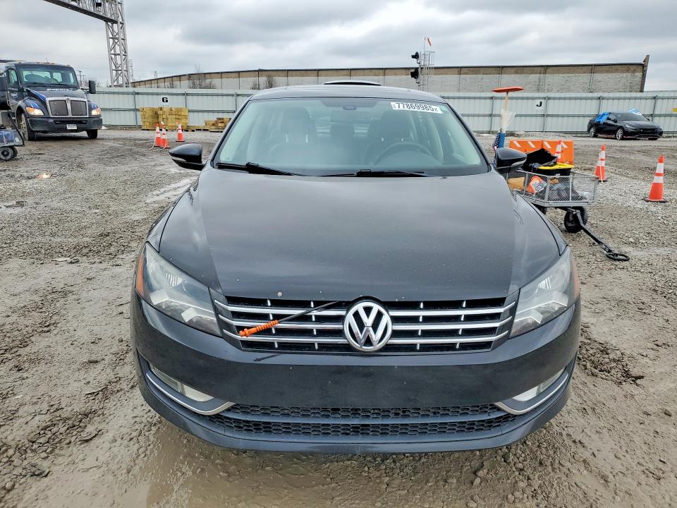 Photo 5 from auction – 2012 VOLKSWAGEN PASSAT with VIN 1VWCN7A38CC012106