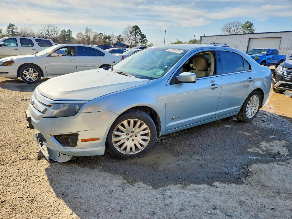 FORD FUSION 2010 with VIN 3FADP0L32AR406453 - Photo from auction