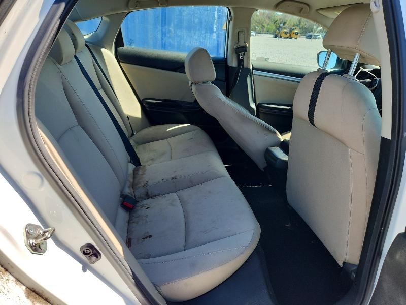 Photo 10 from auction – 2018 HONDA CIVIC LX with VIN 2HGFC2F55JH556674