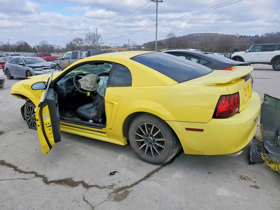 Photo 2 from auction – 2001 FORD MUSTANG with VIN 1FAFP40411F129160