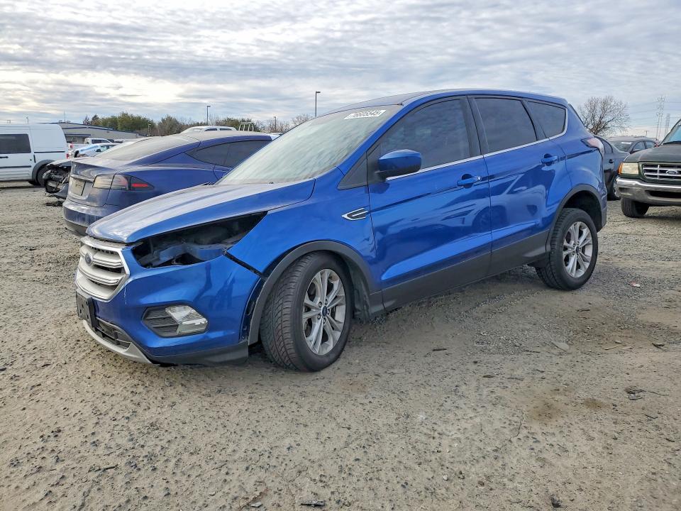 FORD ESCAPE 2017 with VIN 1FMCU0GD6HUB45084 - Photo from auction