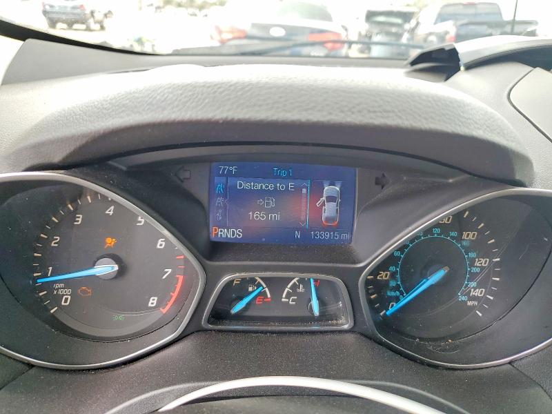 Photo 9 from auction – 2015 FORD ESCAPE with VIN 1FMCU0G7XFUA23352