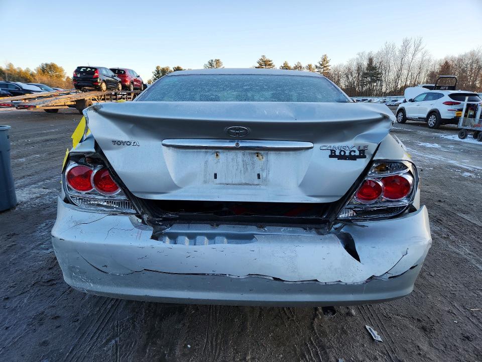 Photo 6 from auction – 2005 TOYOTA CAMRY with VIN 4T1BE32K75U566310