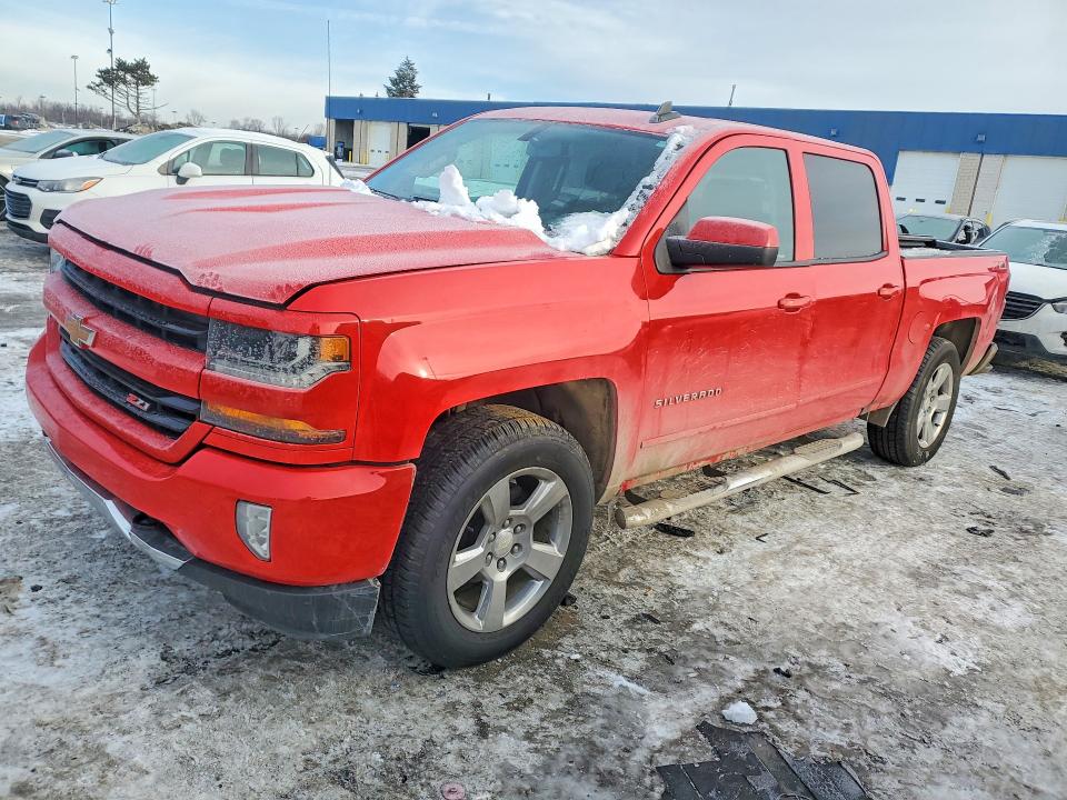 Photo 1 from auction – 2018 CHEVROLET SILVERADO with VIN 3GCUKREH0JG101650
