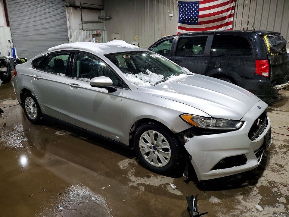 Photo 4 from auction – 2014 FORD FUSION with VIN 3FA6P0G79ER374452