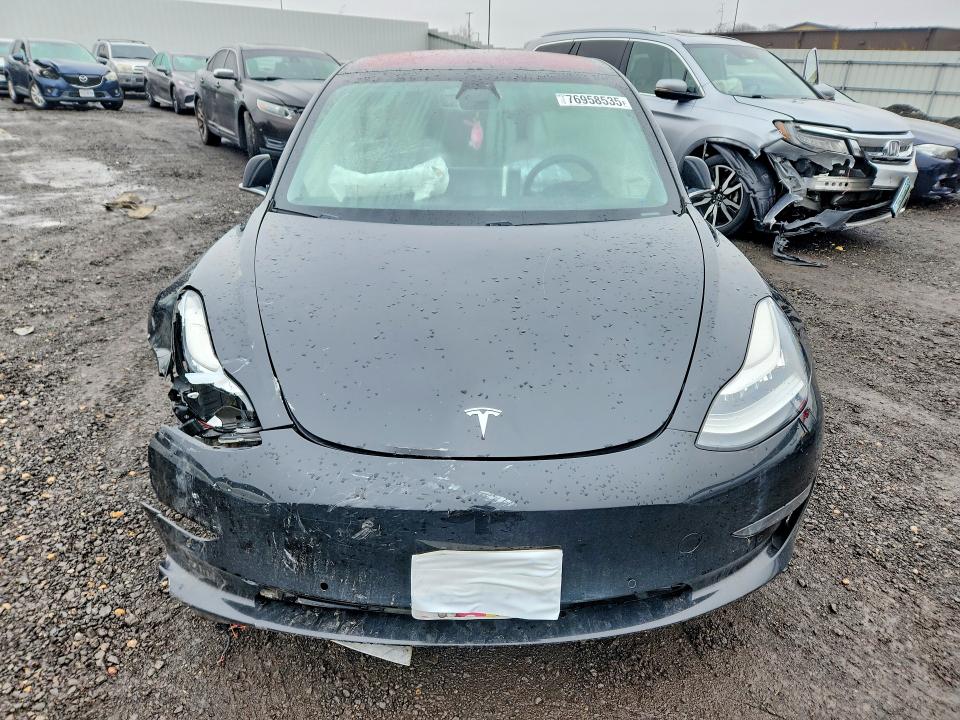 Photo 5 from auction – 2018 TESLA MODEL 3 with VIN 5YJ3E1EA1JF166228