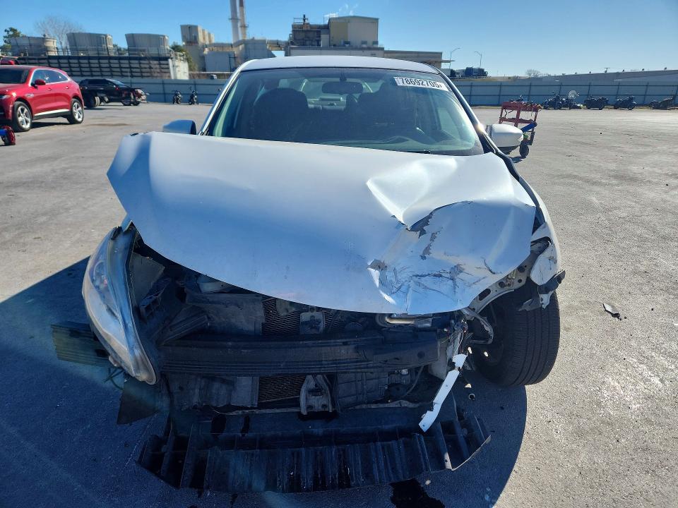 Photo 5 from auction – 2014 NISSAN SENTRA with VIN 3N1AB7AP8EY291866