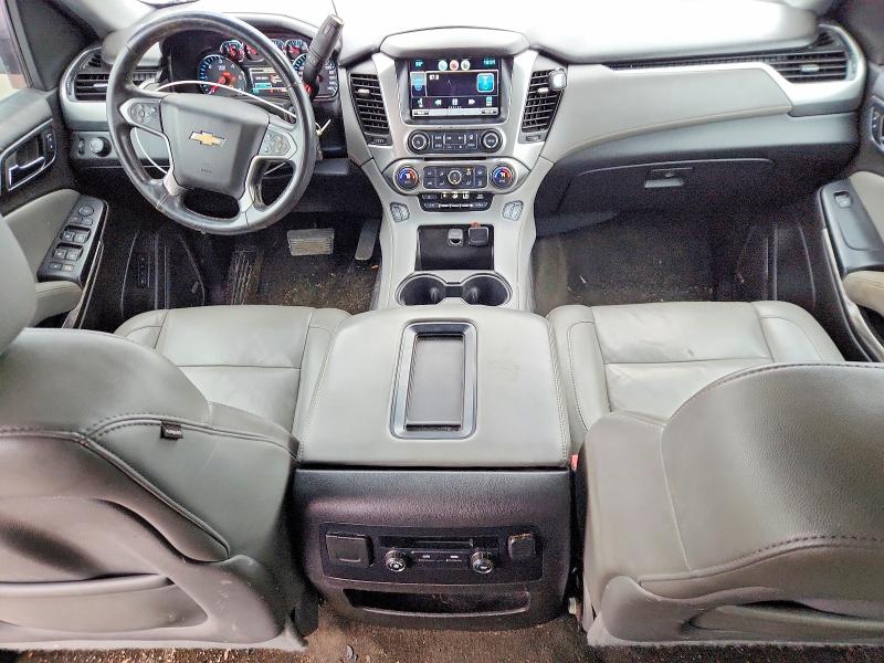 Photo 8 from auction – 2015 CHEVROLET SUBURBAN with VIN 1GNSCJKC7FR580372