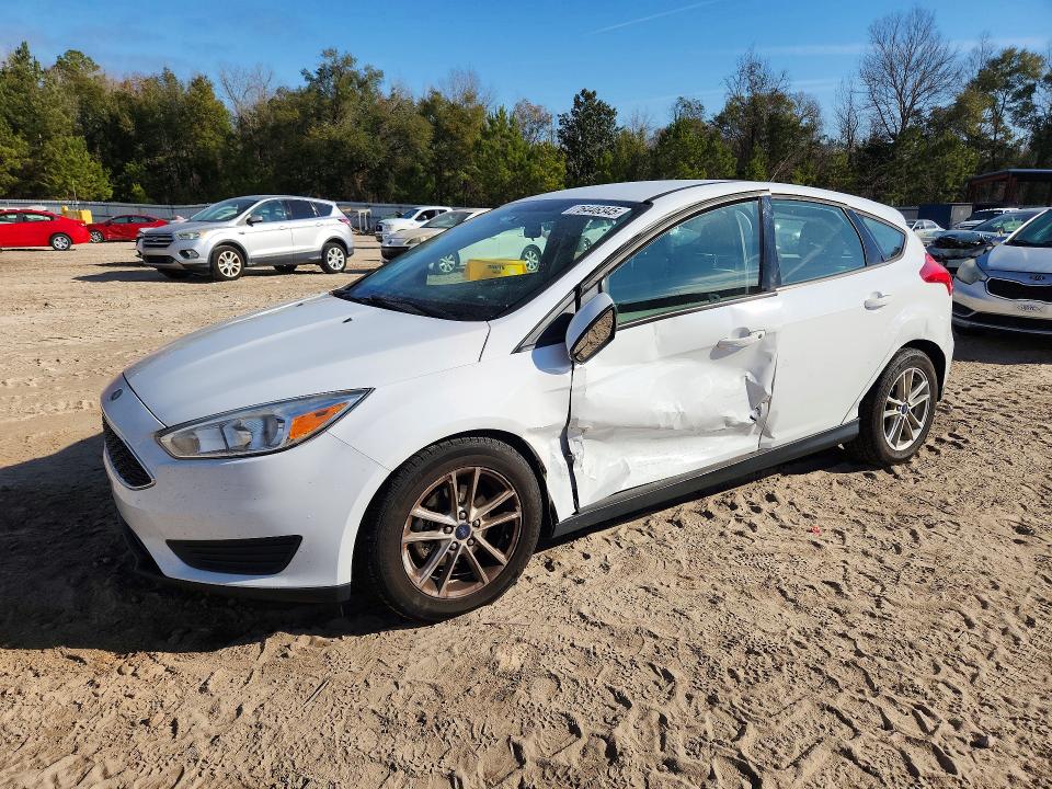 FORD FOCUS 2018 with VIN 1FADP3K29JL245382 - Photo from auction