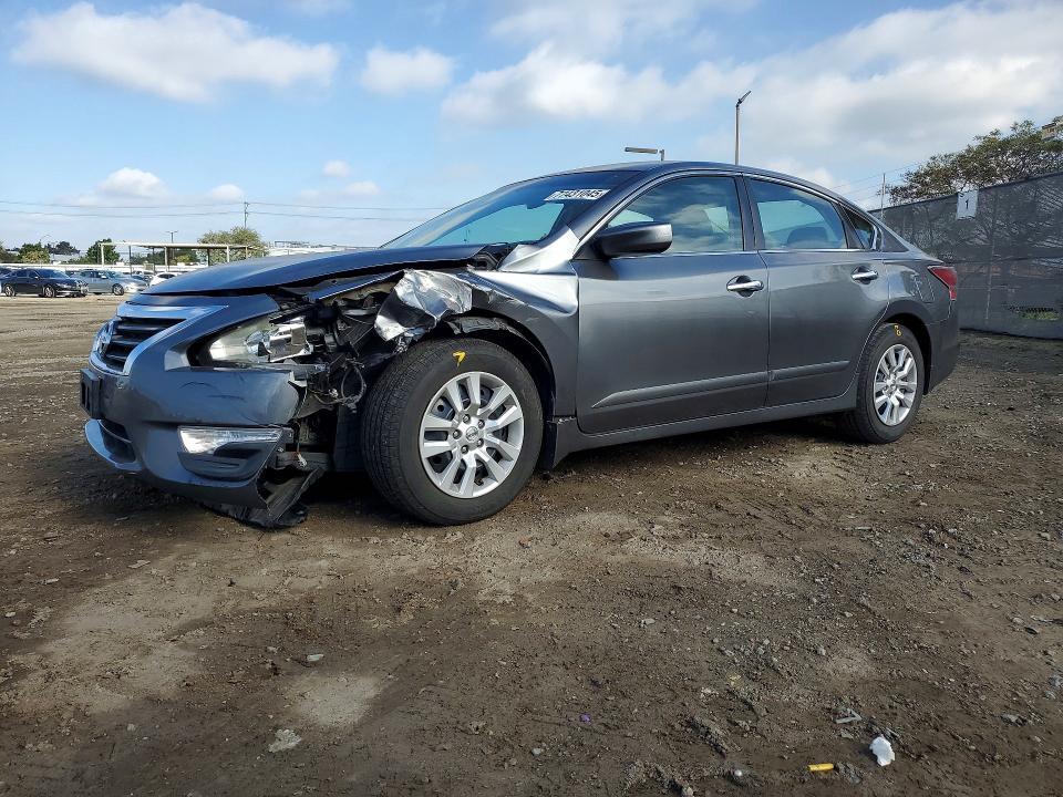 NISSAN ALTIMA 2014 with VIN 1N4AL3AP6EC323215 - Photo from auction
