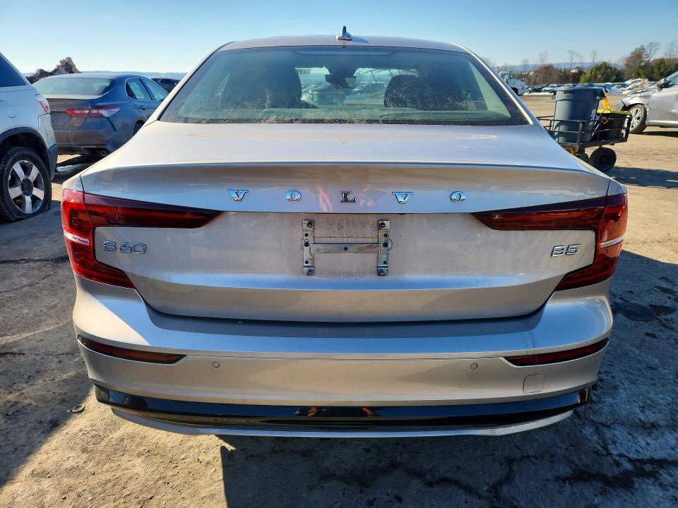 Photo 6 from auction – 2023 VOLVO S60 with VIN 7JRL12FW3PG231964