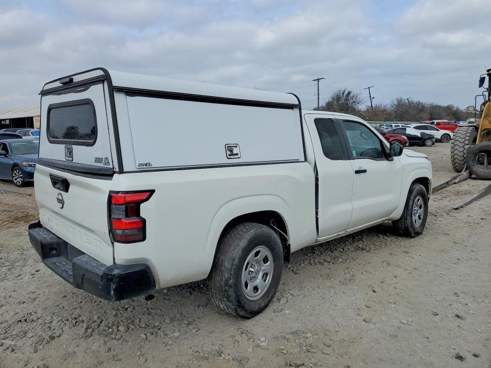 Photo 3 from auction – 2023 NISSAN FRONTIER with VIN 1N6ED1CL2PN656538
