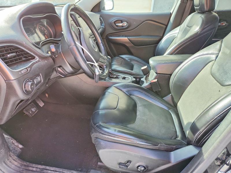 Photo 7 from auction – 2019 JEEP CHEROKEE with VIN 1C4PJLLB0KD316407