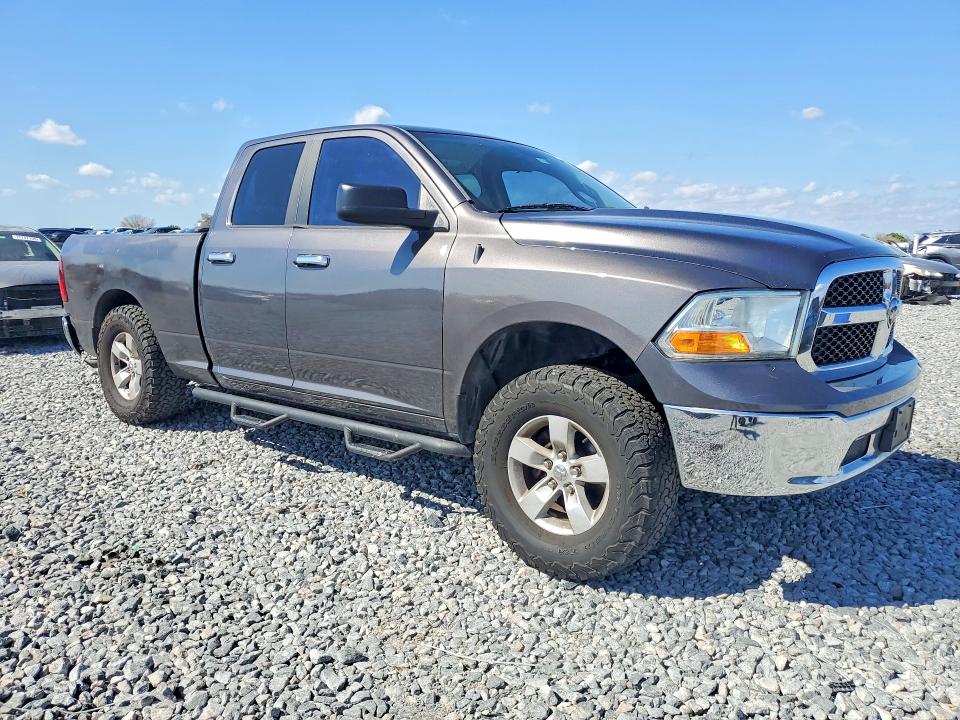 Photo 4 from auction – 2017 RAM 1500 with VIN 1C6RR6GG2HS747240