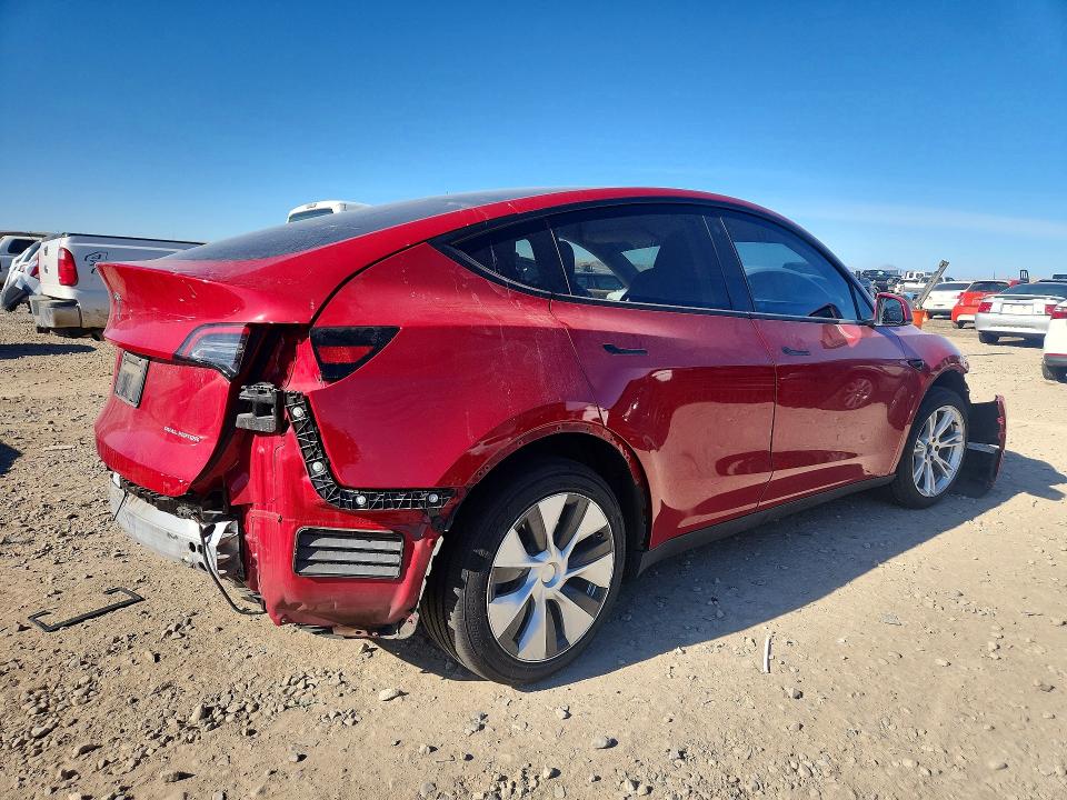 Photo 3 from auction – 2023 TESLA MODEL Y with VIN 7SAYGAEEXPF631586