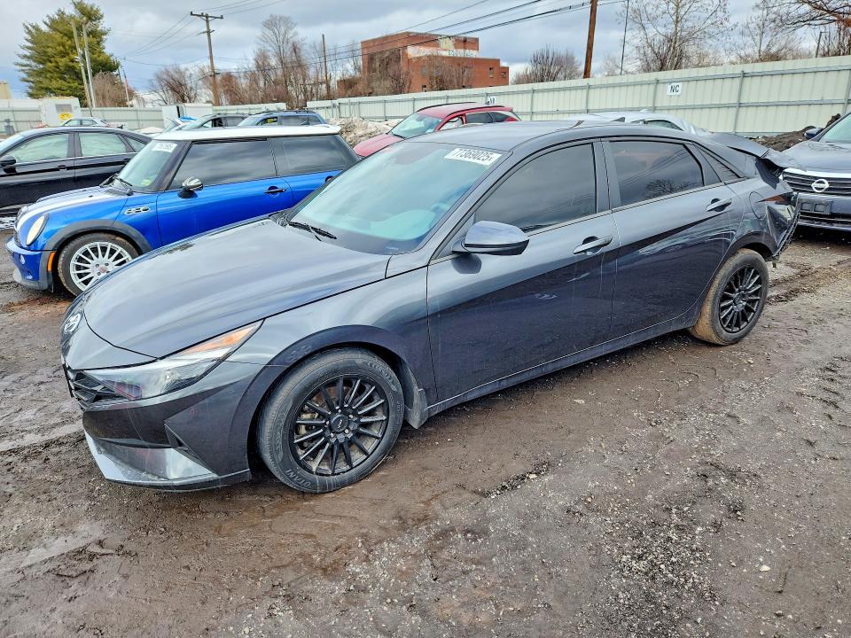HYUNDAI ELANTRA 2023 with VIN 5NPLM4AG9PH098690 - Photo from auction