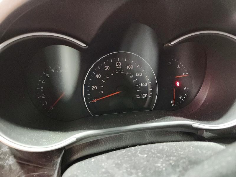 Photo 9 from auction – 2015 KIA SORENTO LX with VIN 5XYKTDA78FG583665