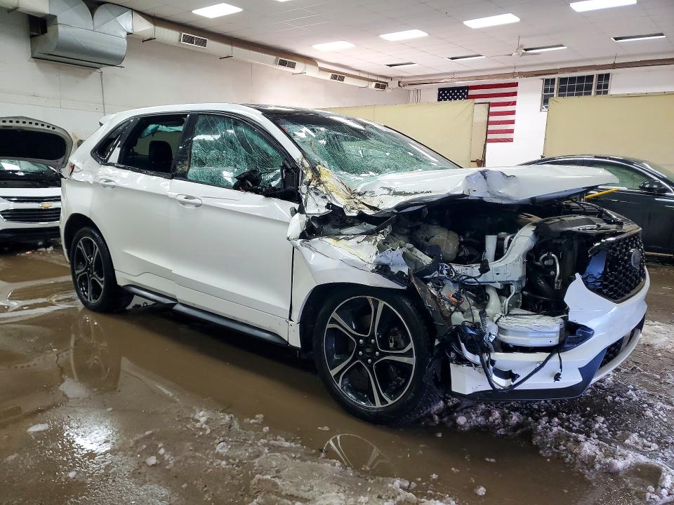Photo 4 from auction – 2020 FORD EDGE ST with VIN 2FMPK4AP8LBA89844
