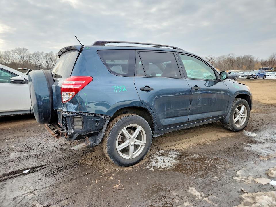 Photo 3 from auction – 2009 TOYOTA RAV4 with VIN JTMBF33V295014630