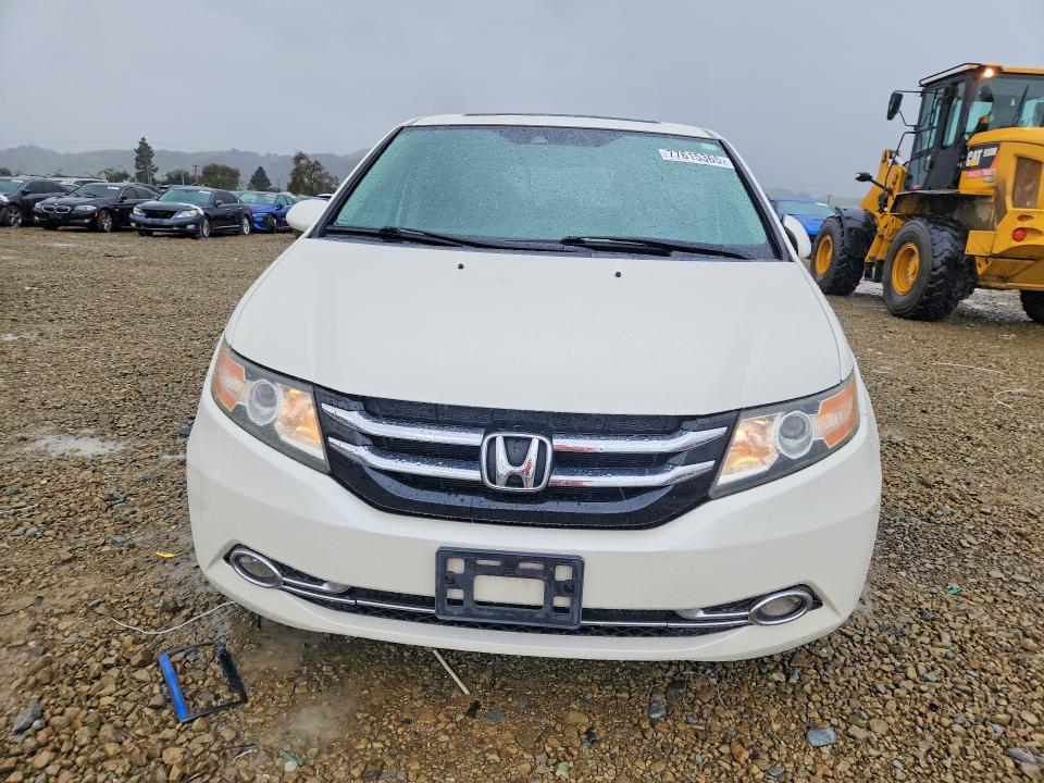 Photo 5 from auction – 2015 HONDA ODYSSEY with VIN 5FNRL5H66FB047306