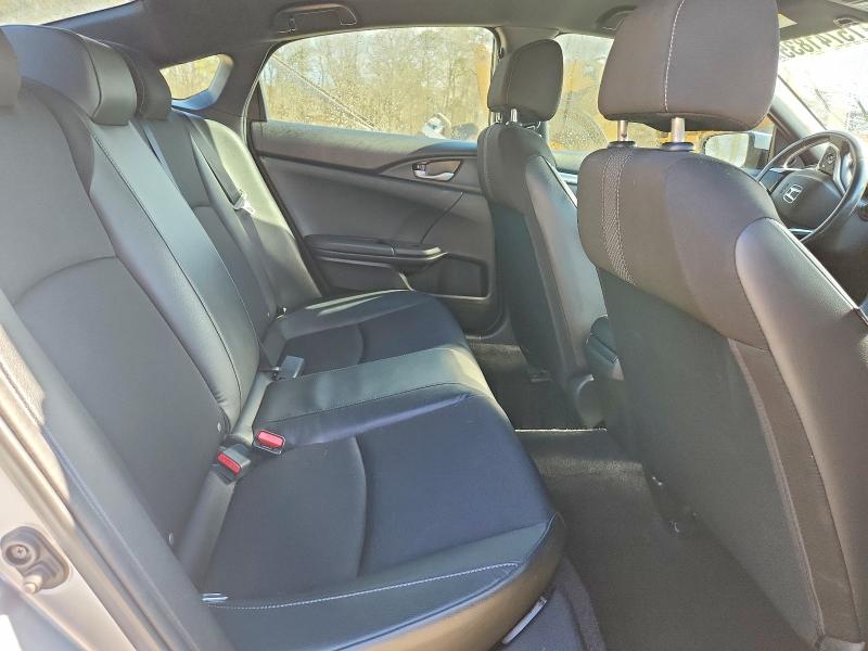 Photo 10 from auction – 2019 HONDA CIVIC SPOR with VIN 2HGFC2F81KH508133