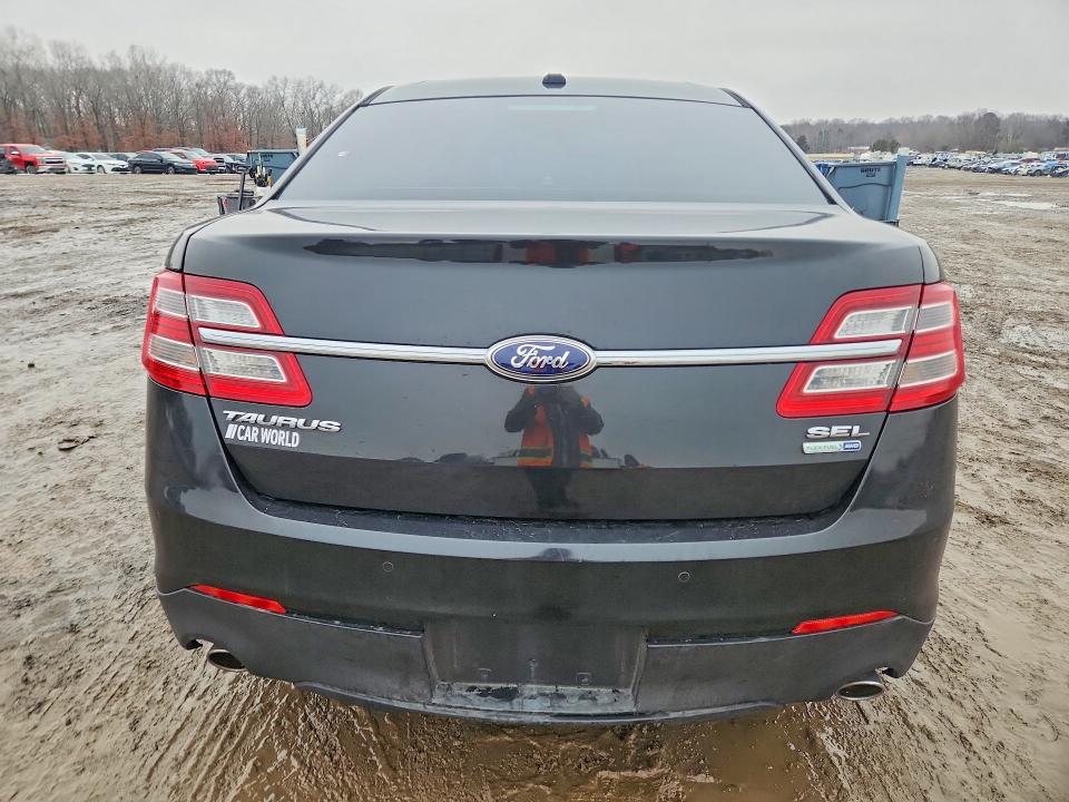 صورة رقم 6 من المزاد - 2013 FORD TAURUS مع VIN 1FAHP2H8XDG162273