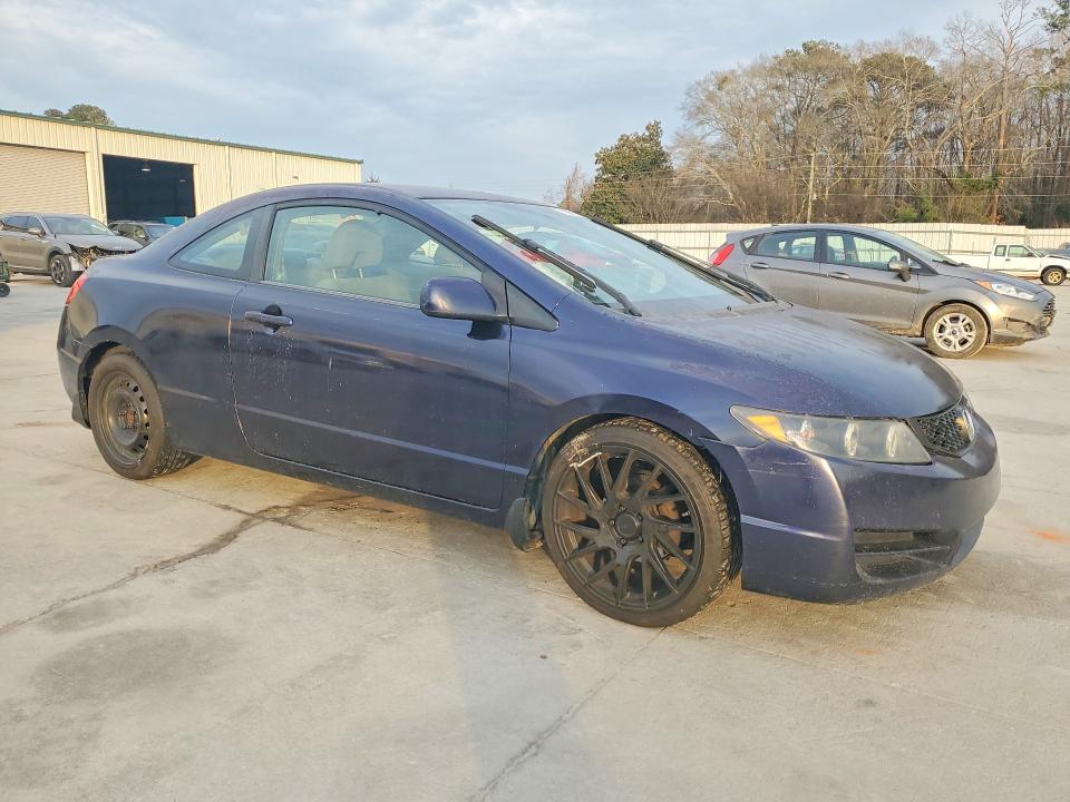 Photo 4 from auction – 2010 HONDA CIVIC with VIN 2HGFG1B66AH522353