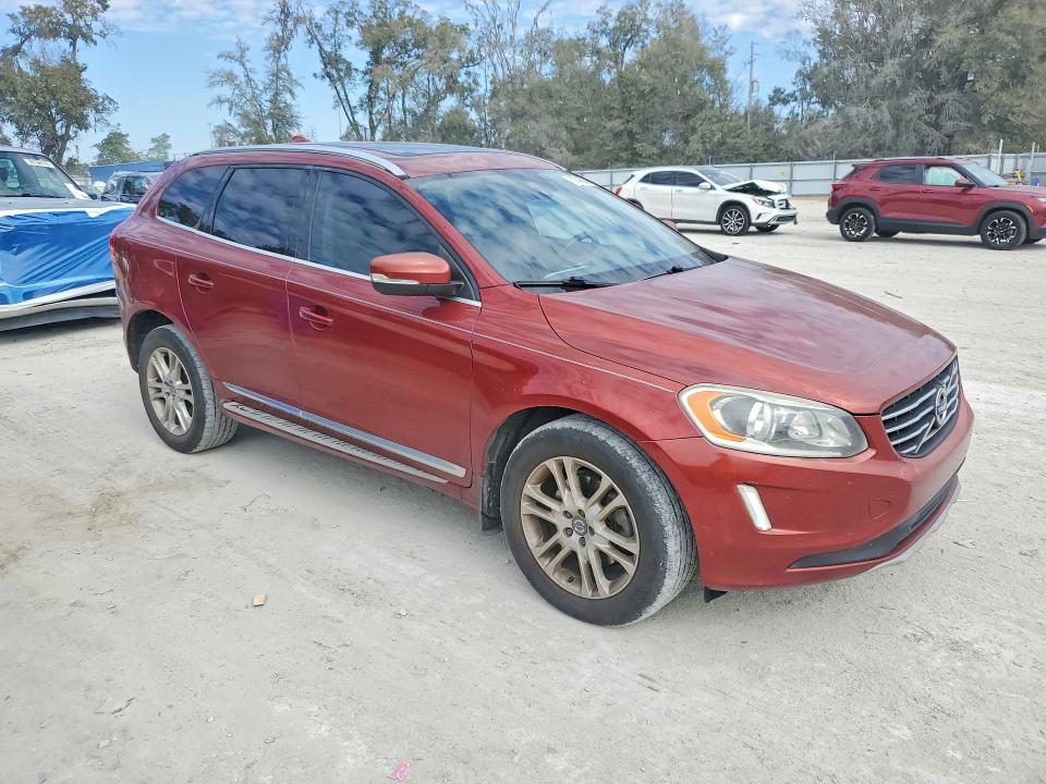 Photo 4 from auction – 2016 VOLVO XC60 T5 PR with VIN YV440MDK2G2792376
