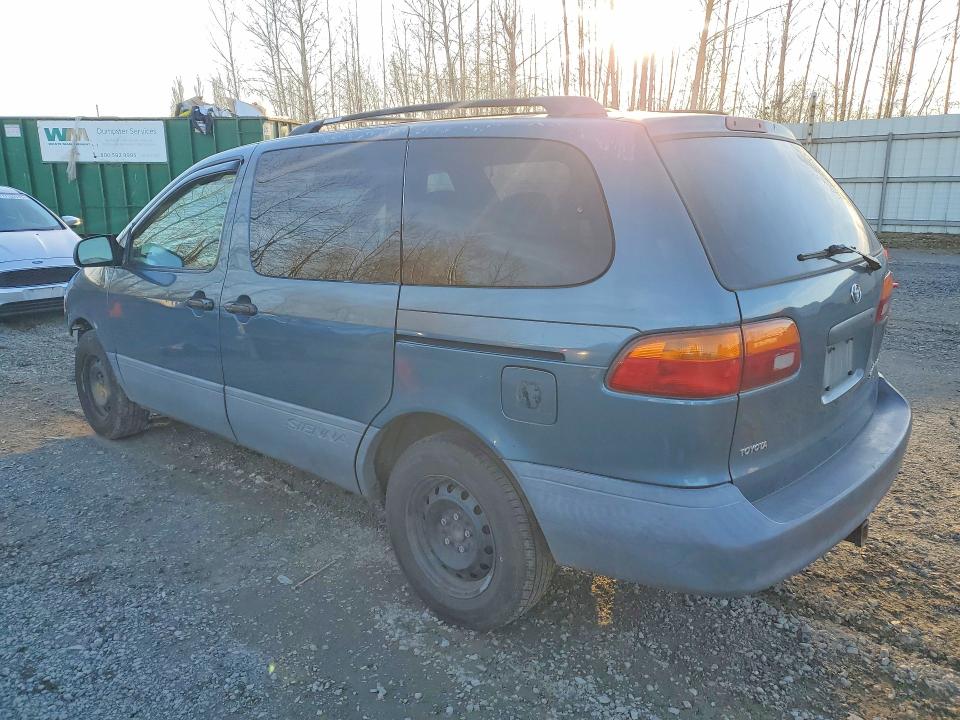 Photo 2 from auction – 2000 TOYOTA SIENNA LE with VIN 4T3ZF13C7YU293033