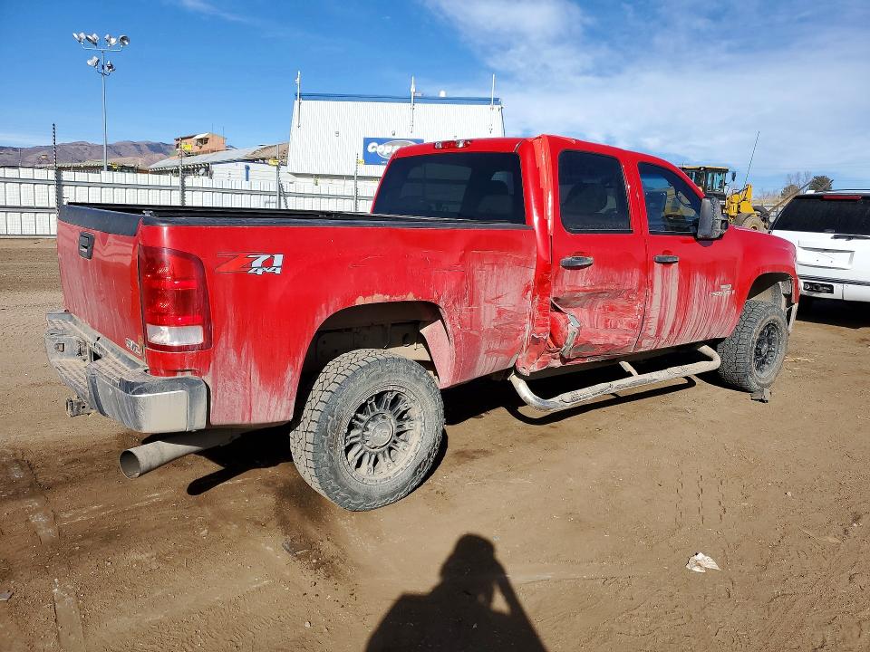 Photo 3 from auction – 2008 GMC SIERRA with VIN 1GTHK23638F206124