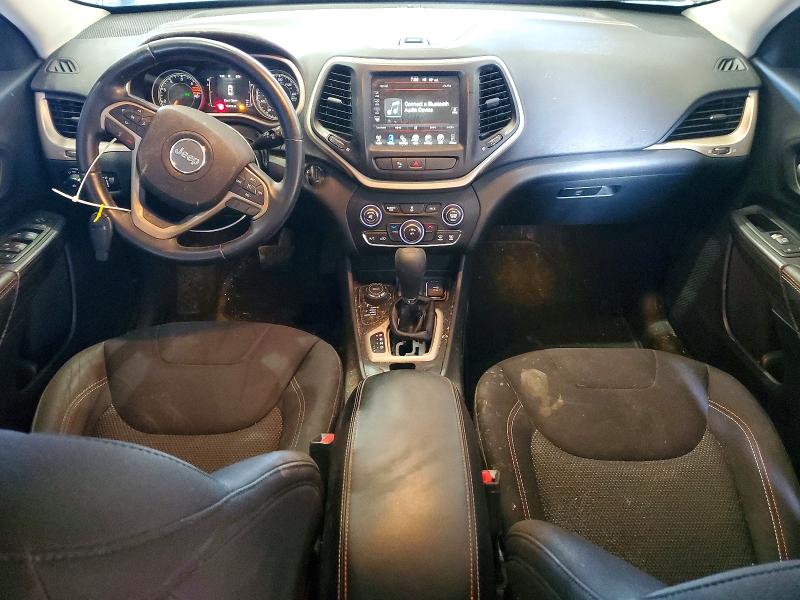 Photo 8 from auction – 2016 JEEP CHEROKEE with VIN 1C4PJMCB4GW348603