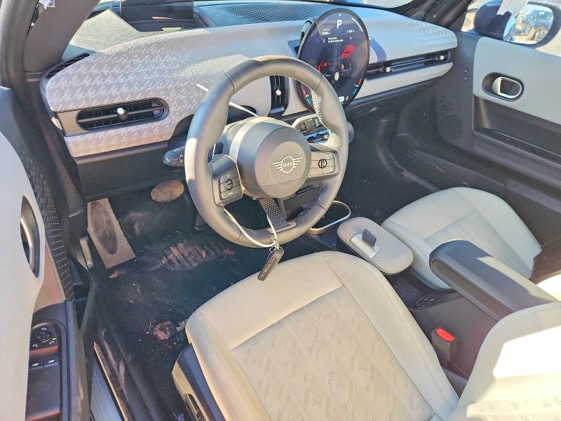 Photo 8 from auction – 2025 MINI COOPER with VIN WMW23GD02S2W70169