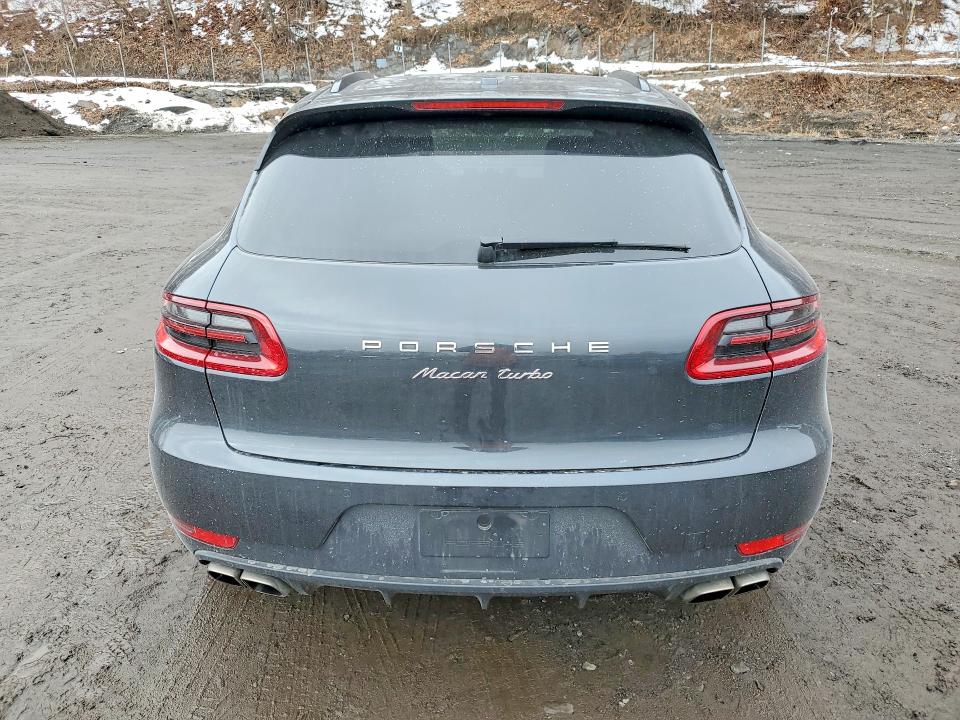 Photo 6 from auction – 2017 PORSCHE MACAN with VIN WP1AF2A53HLB60987