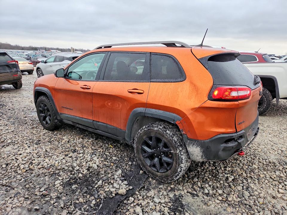 Photo 2 from auction – 2016 JEEP CHEROKEE with VIN 1C4PJMBS0GW121457