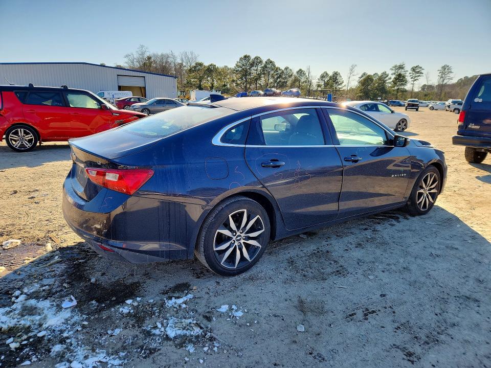 Photo 3 from auction – 2016 CHEVROLET MALIBU with VIN 1G1ZE5ST3GF202215