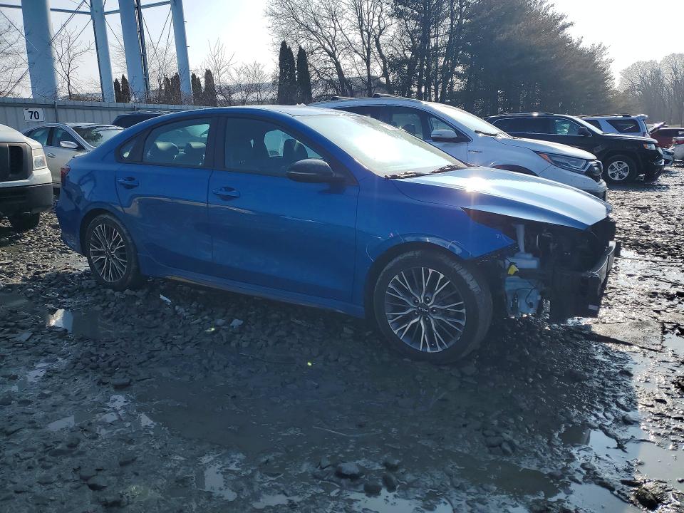 Photo 4 from auction – 2022 KIA FORTE GT L with VIN 3KPF54AD1NE491908