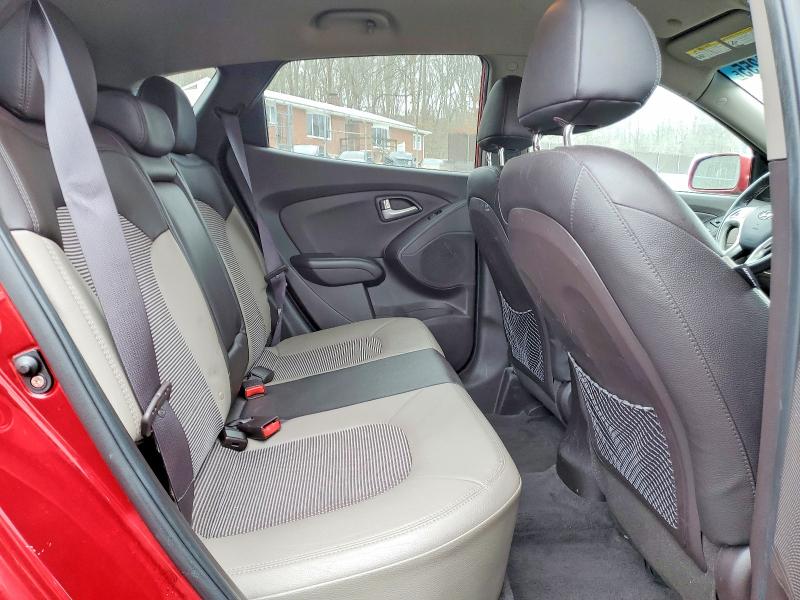 Photo 11 from auction – 2013 HYUNDAI TUCSON with VIN KM8JU3AC0DU670516