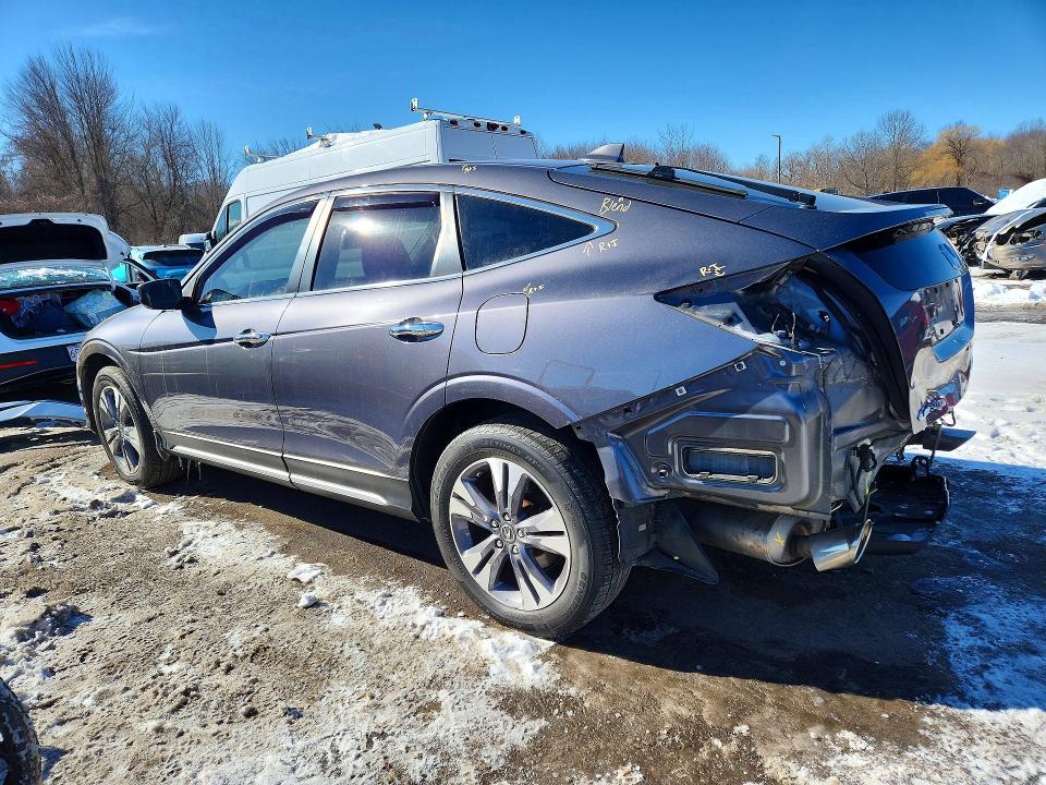 Photo 2 from auction – 2015 HONDA CROSSTOUR with VIN 5J6TF2H54FL002228