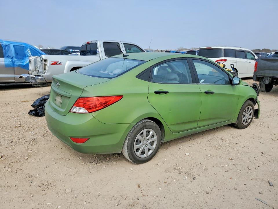Photo 3 from auction – 2013 HYUNDAI ACCENT with VIN KMHCT4AE2DU279502