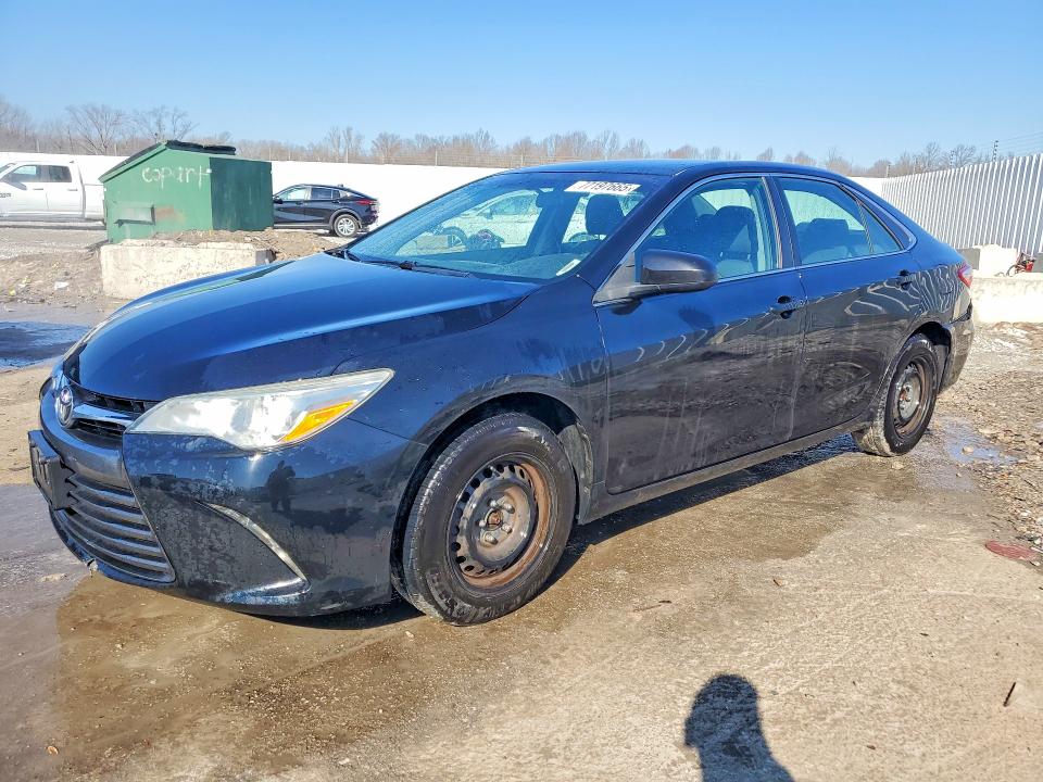 TOYOTA CAMRY 2016 with VIN 4T1BF1FK0GU526357 - Photo from auction