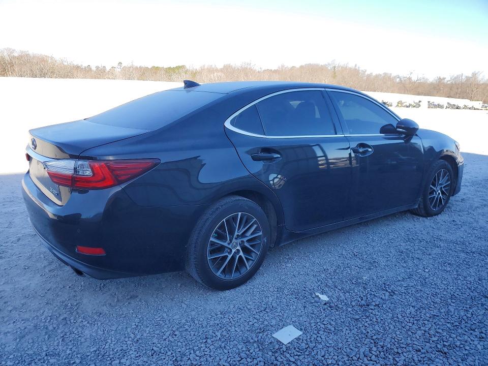 Photo 3 from auction – 2017 LEXUS ES 350 with VIN 58ABK1GG8HU055851