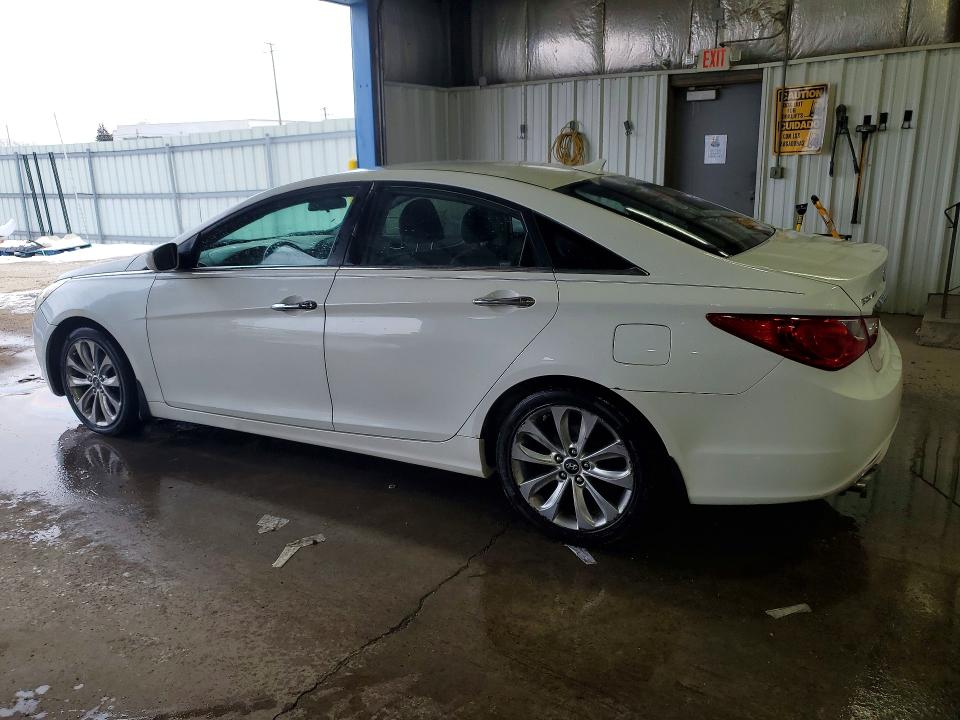 Photo 2 from auction – 2011 HYUNDAI SONATA with VIN 5NPEC4AB3BH316728