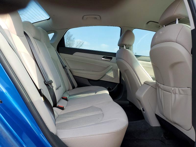 Photo 10 from auction – 2018 HYUNDAI SONATA with VIN 5NPE34AF3JH639033