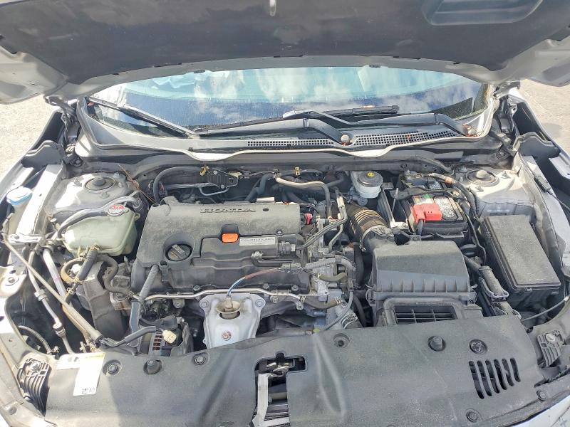 Photo 11 from auction – 2017 HONDA CIVIC LX with VIN 19XFC2F53HE077979
