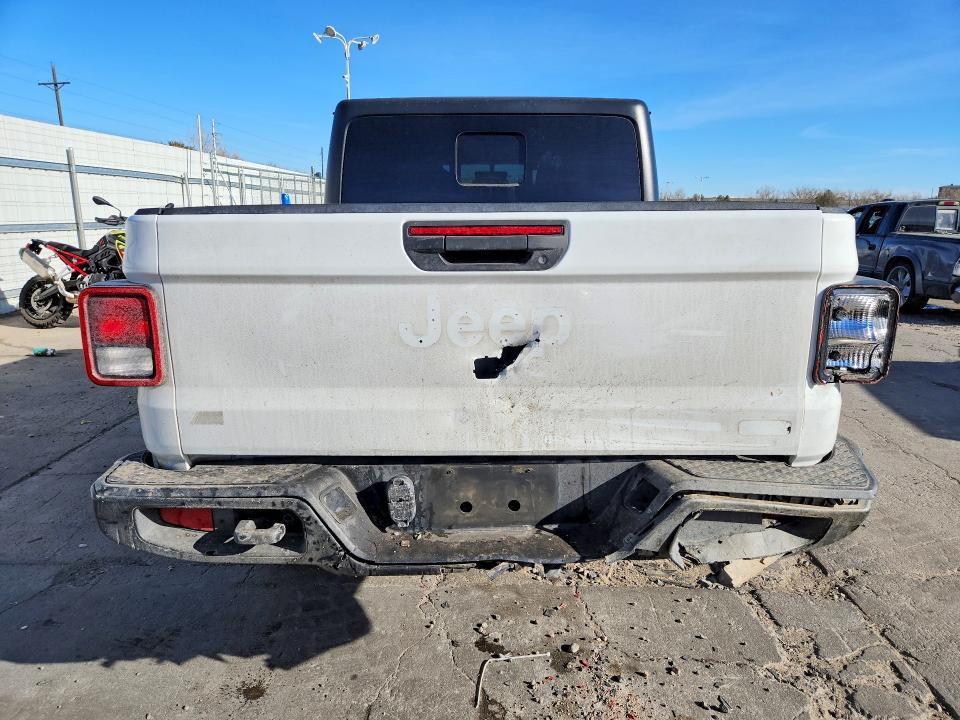 Photo 6 from auction – 2022 JEEP GLADIATOR with VIN 1C6HJTFG9NL160025