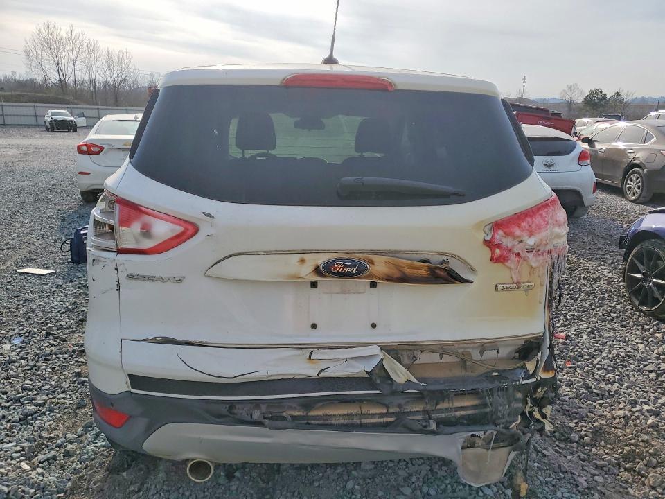 Photo 6 from auction – 2013 FORD ESCAPE with VIN 1FMCU0GXXDUA30380