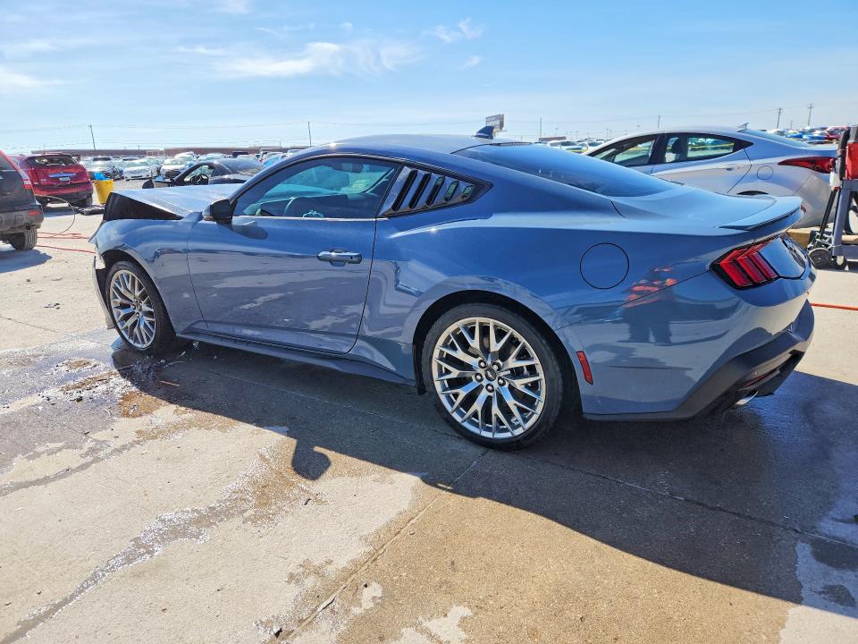 Photo 2 from auction – 2024 FORD MUSTANG with VIN 1FA6P8TH1R5134494