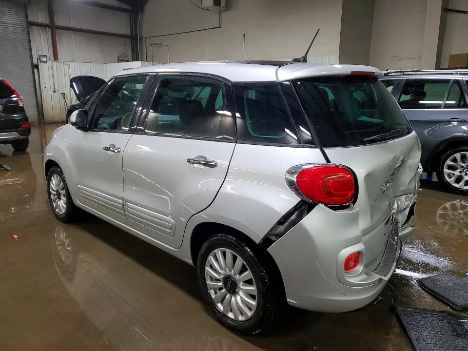 Photo 2 from auction – 2014 FIAT 500L with VIN ZFBCFABH3EZ026828