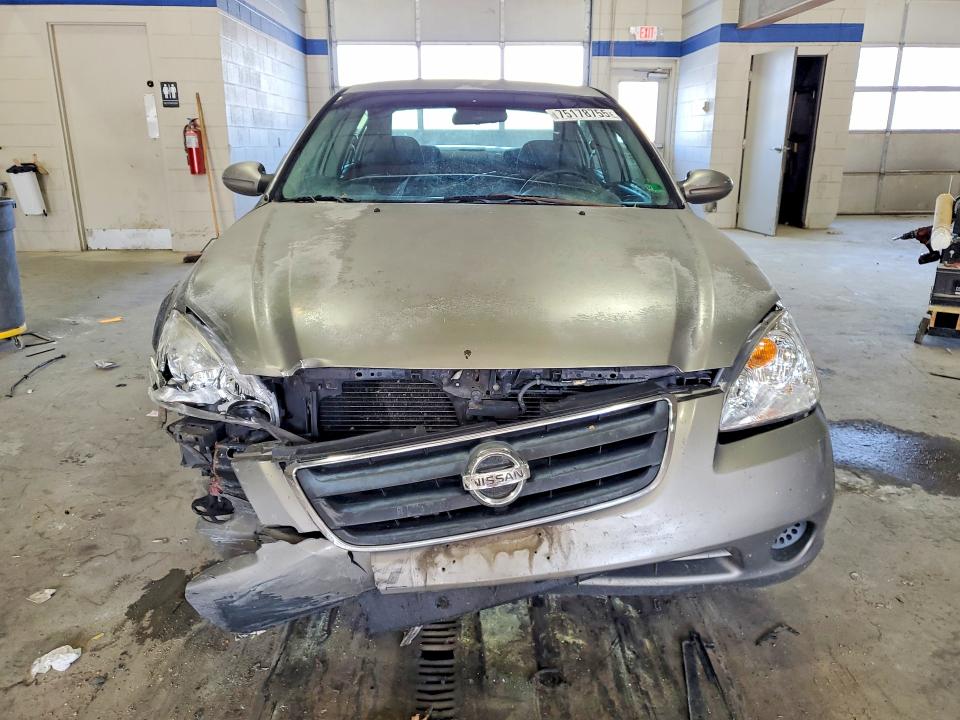 Foto 5 de la subasta – 2002 NISSAN ALTIMA BAS con VIN 1N4AL11D52C257262