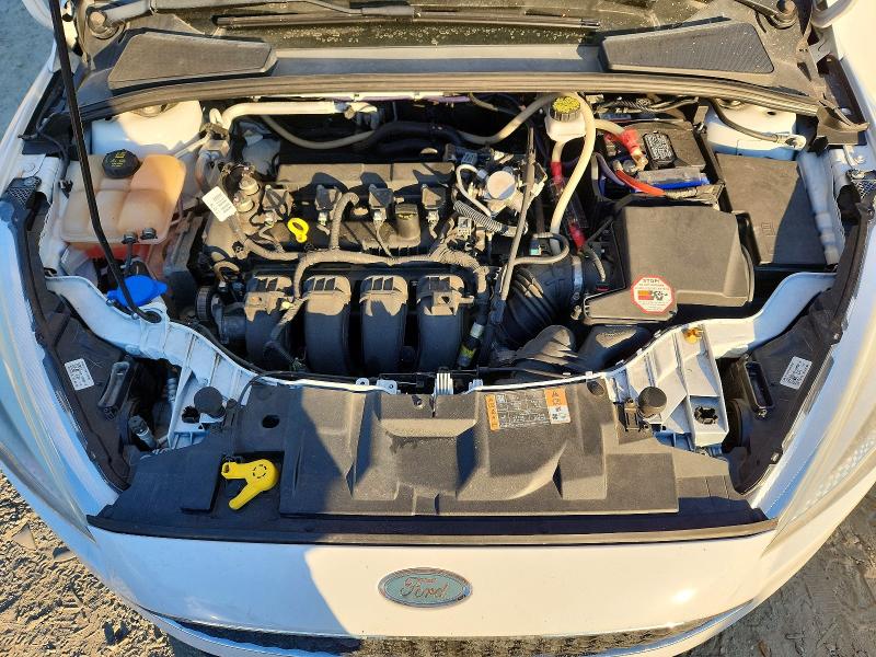 Photo 11 from auction – 2018 FORD FOCUS with VIN 1FADP3E25JL299919